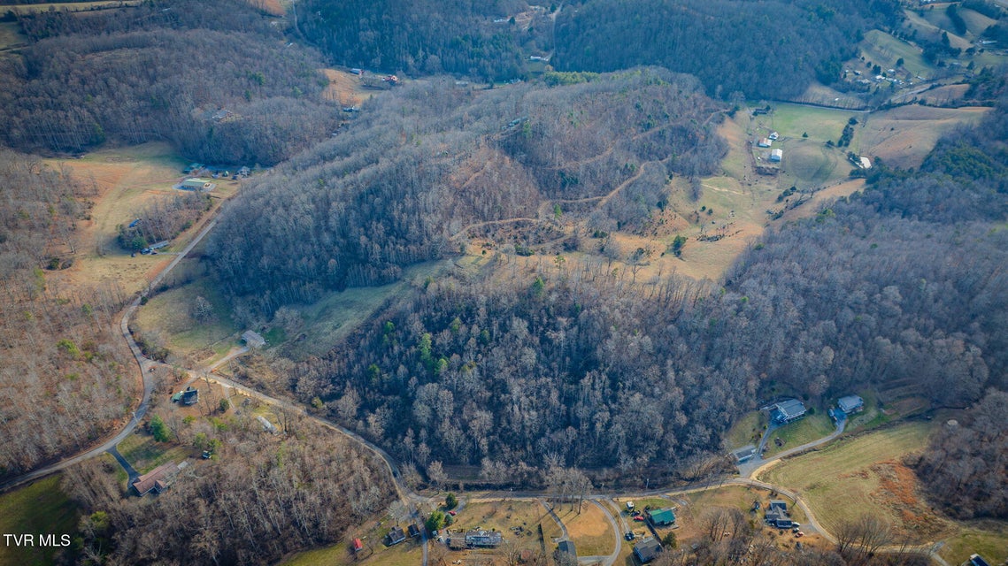 Photo #10: 309 Holston Mountain Road