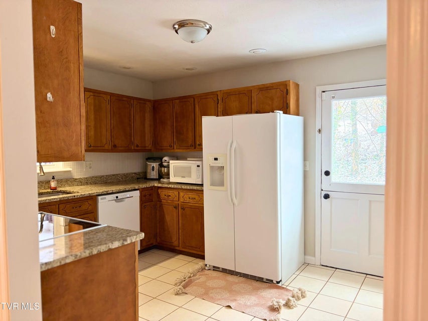 Photo #7: 108 Saratoga Circle