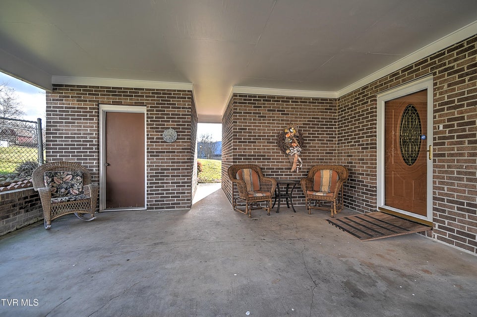 Photo #5: 104 Houston Street