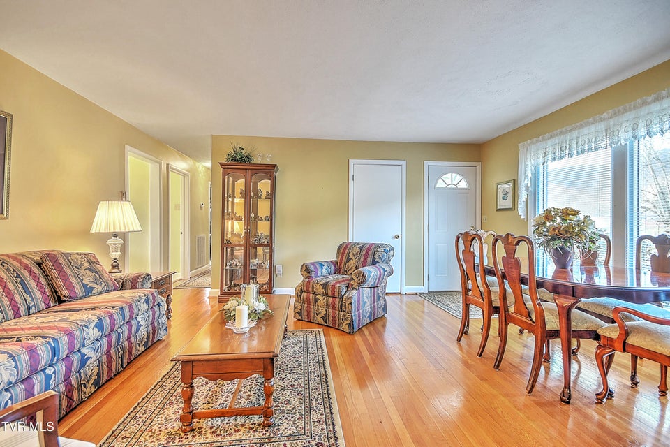 Photo #8: 104 Houston Street