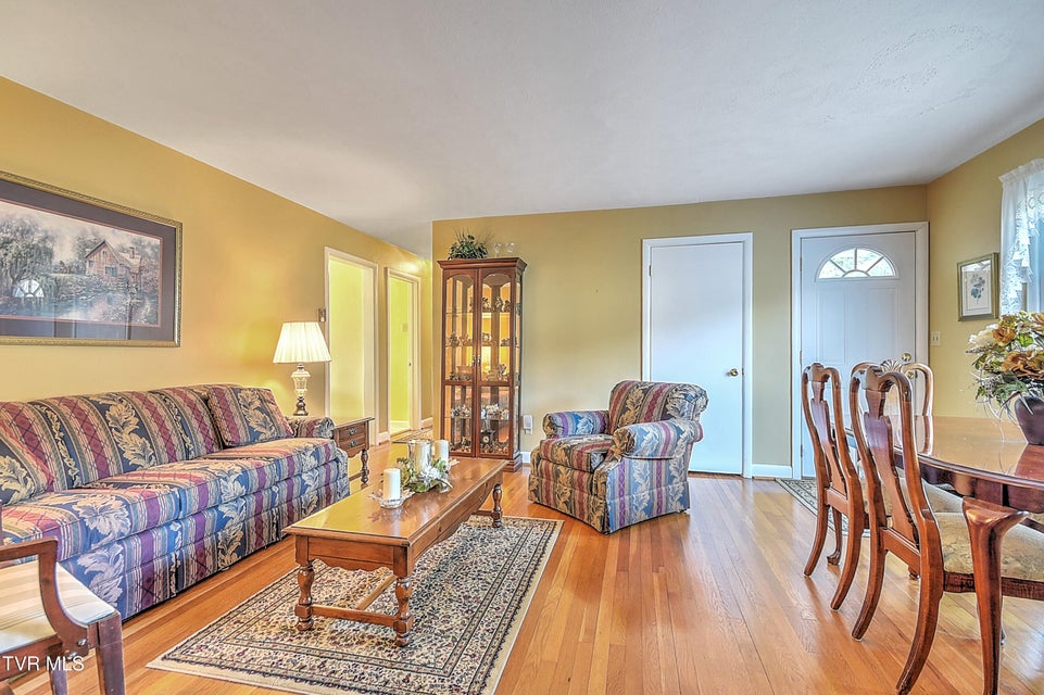 Photo #9: 104 Houston Street