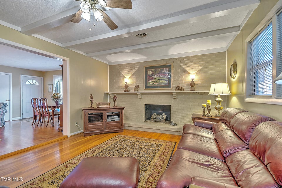 Photo #18: 104 Houston Street