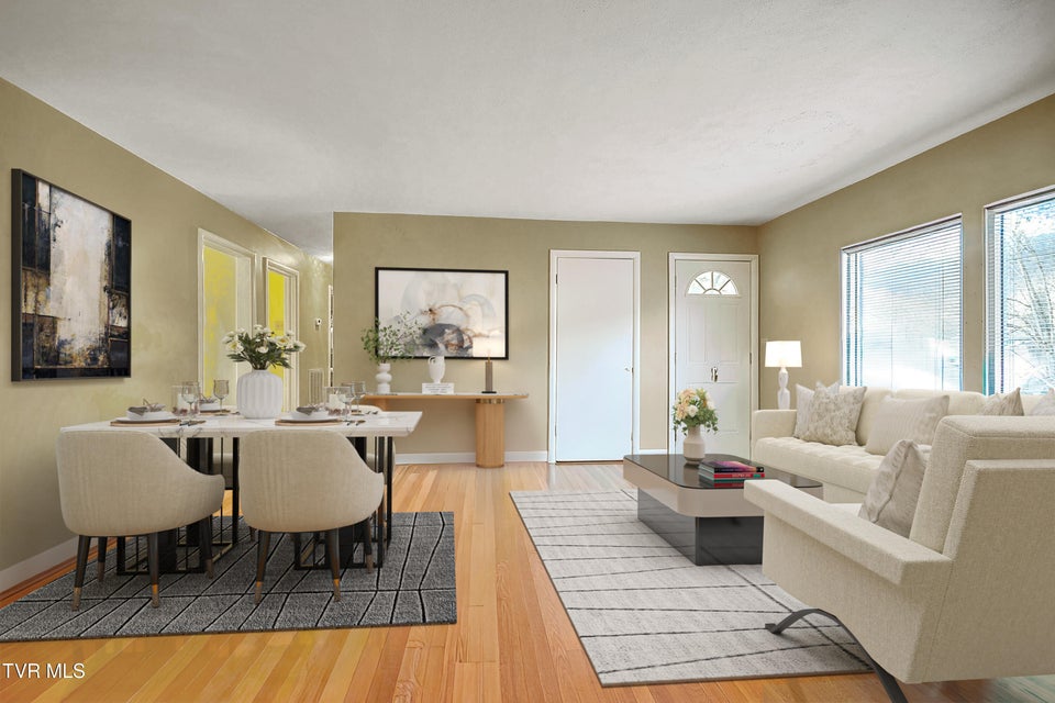 Photo #7: 104 Houston Street