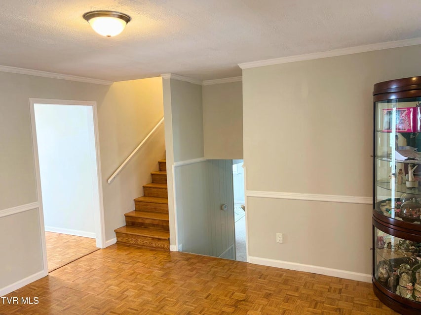 Photo #9: 108 Saratoga Circle