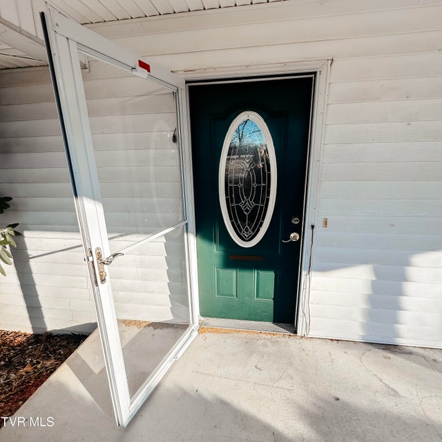 Photo #13: 172 Eastern Star Road