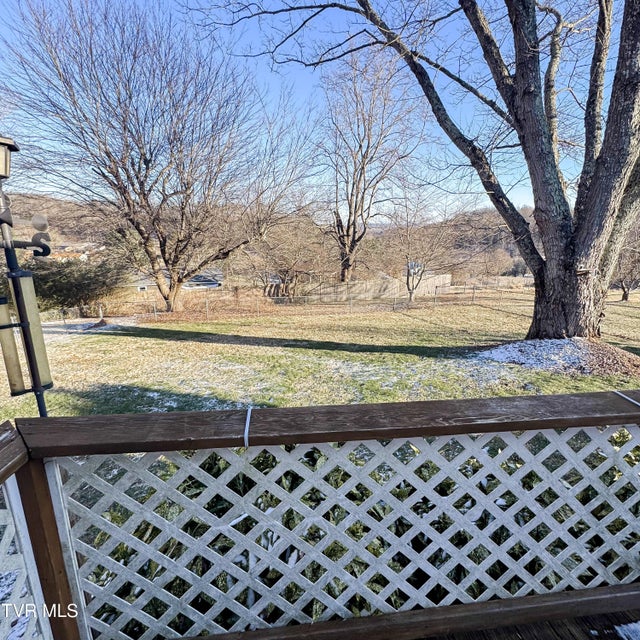 Photo #12: 172 Eastern Star Road