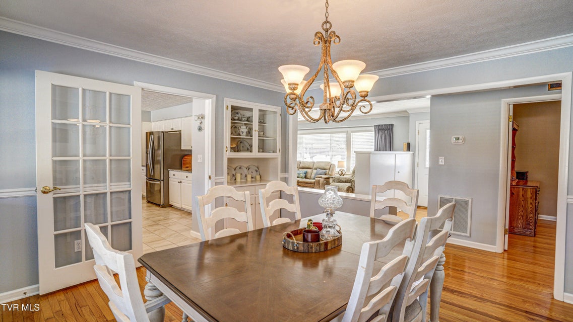 Photo #17: 955 9th Street