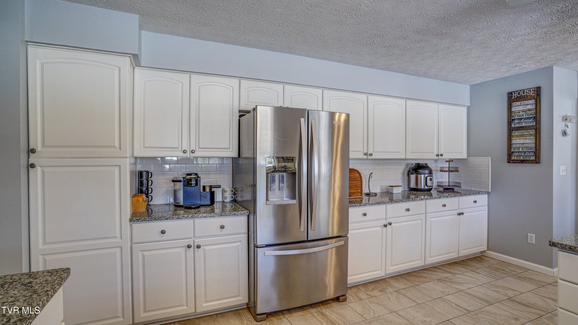 Photo #23: 955 9th Street