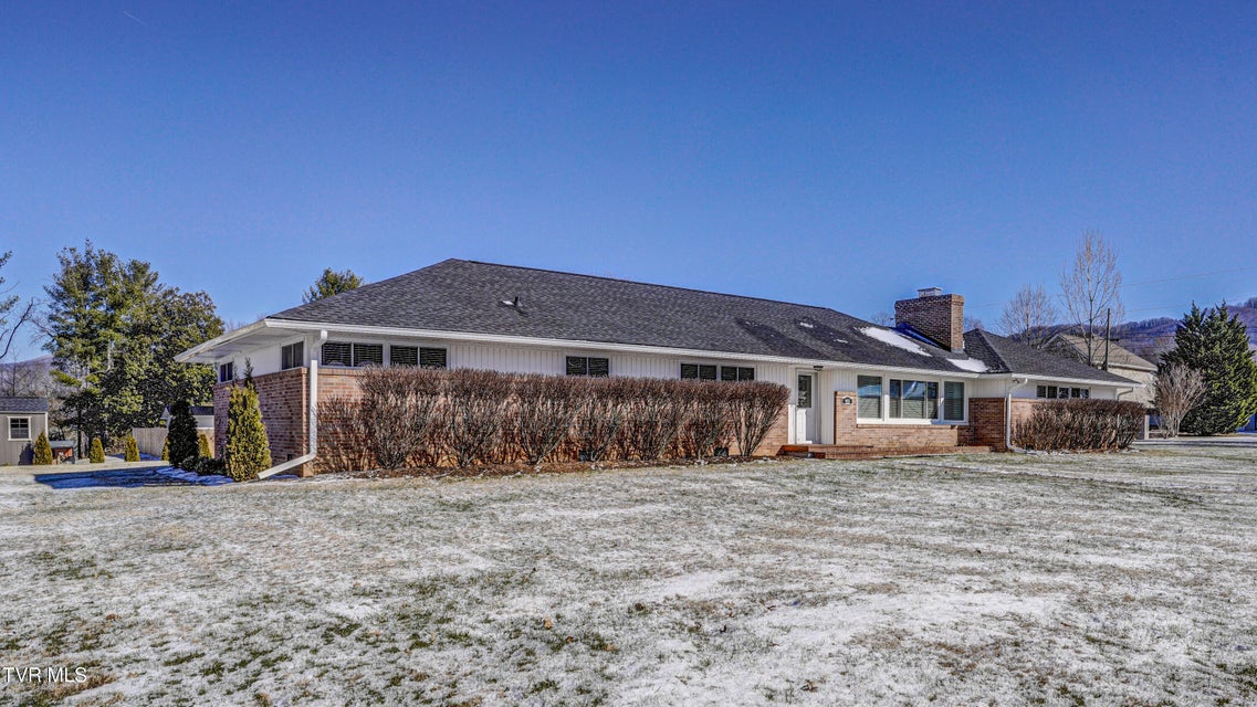 Photo #3: 955 9th Street