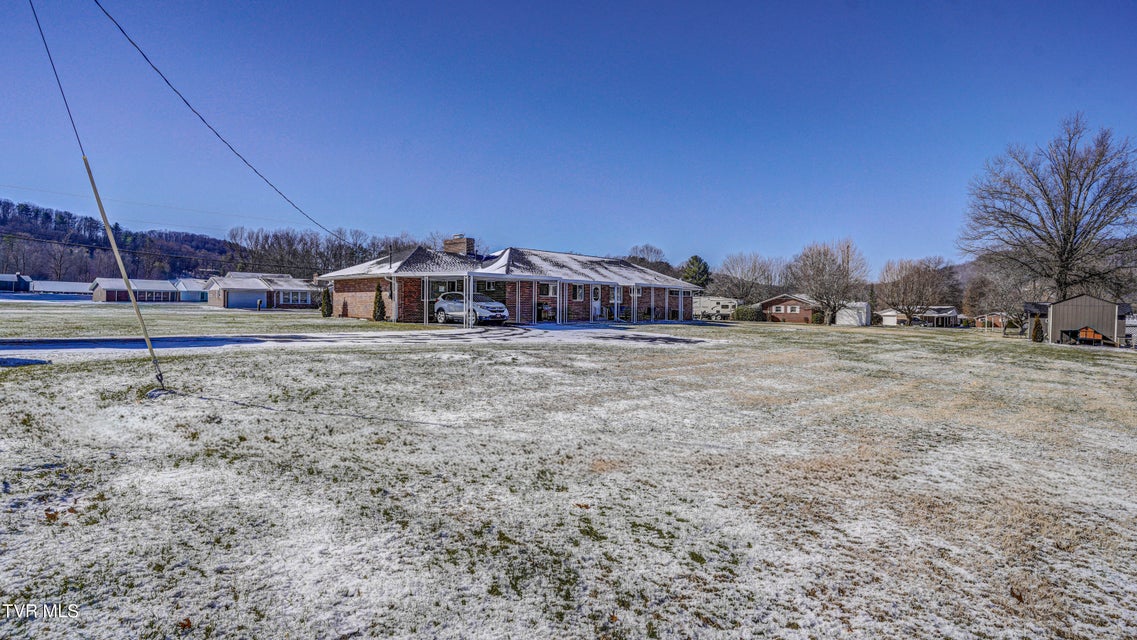 Photo #7: 955 9th Street