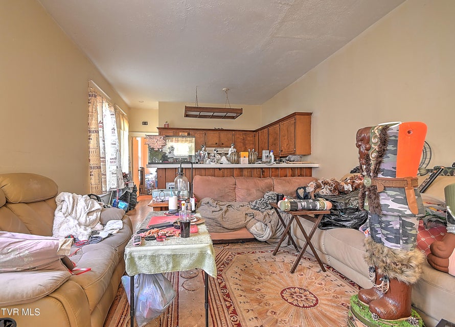 Photo #9: 1703 Windsor Avenue