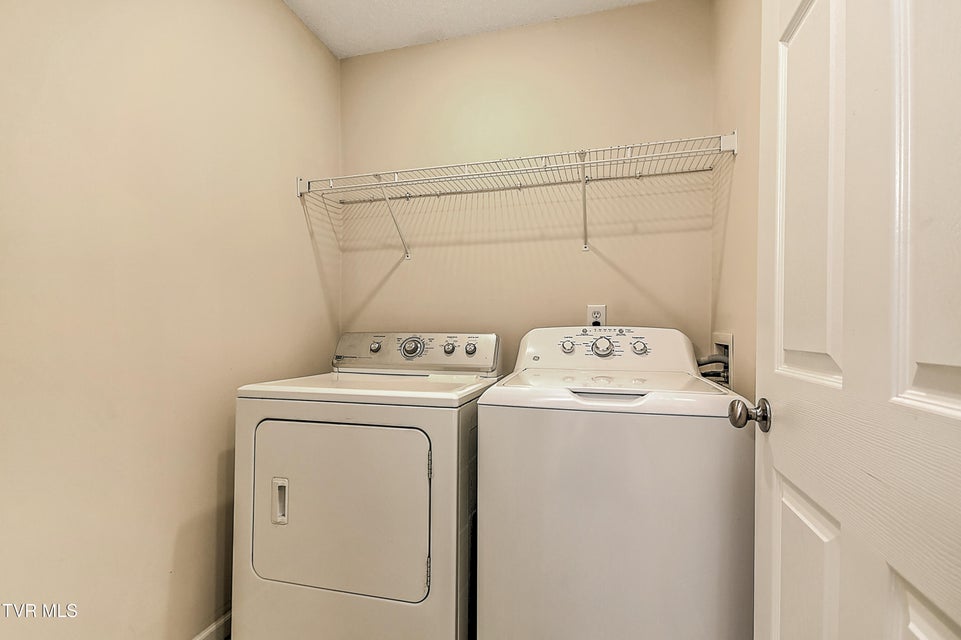 Photo #21: 434 Alfalfa Lane