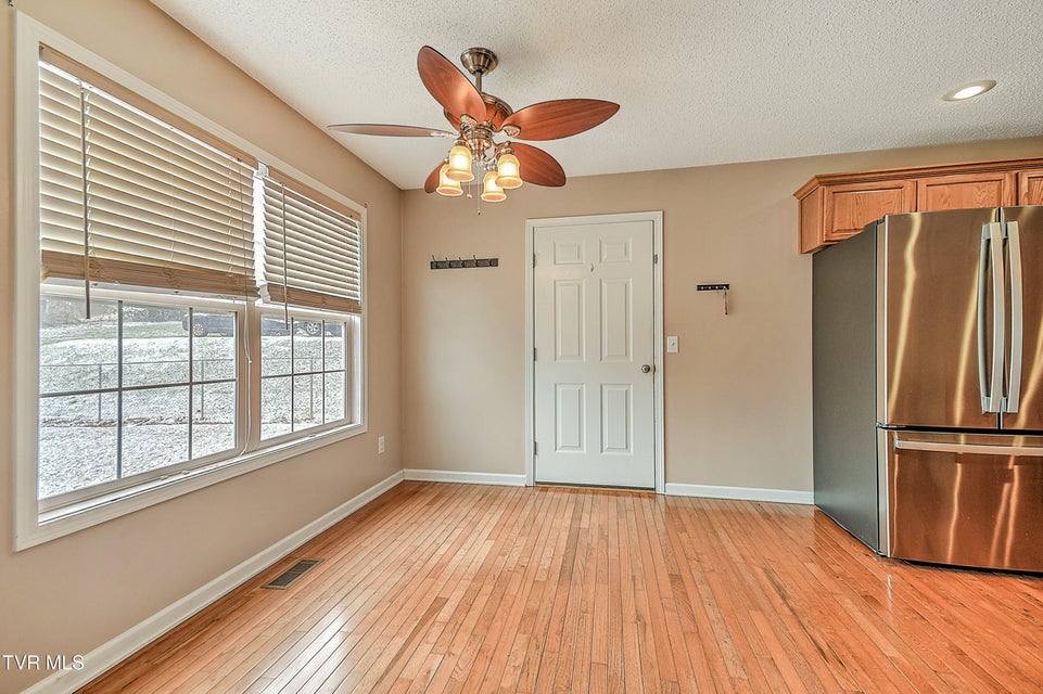 Photo #10: 434 Alfalfa Lane