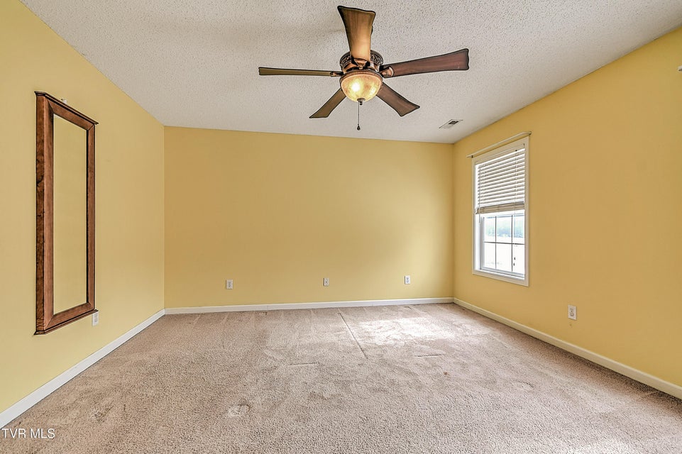 Photo #25: 434 Alfalfa Lane