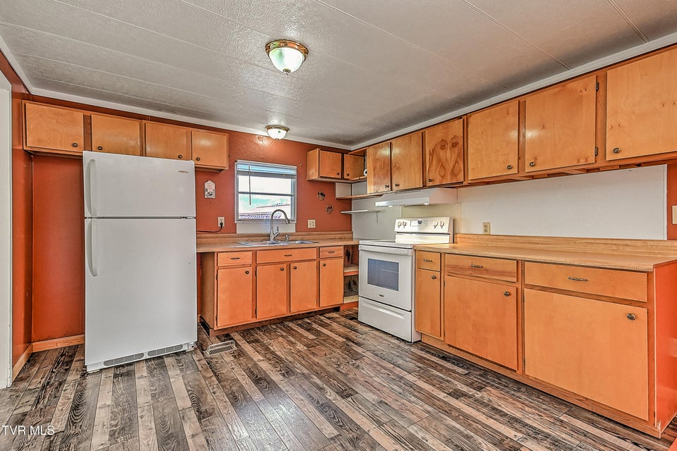 Photo #7: 839 Corn Valley Road