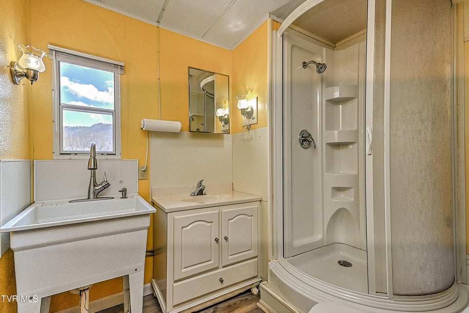 Photo #23: 839 Corn Valley Road