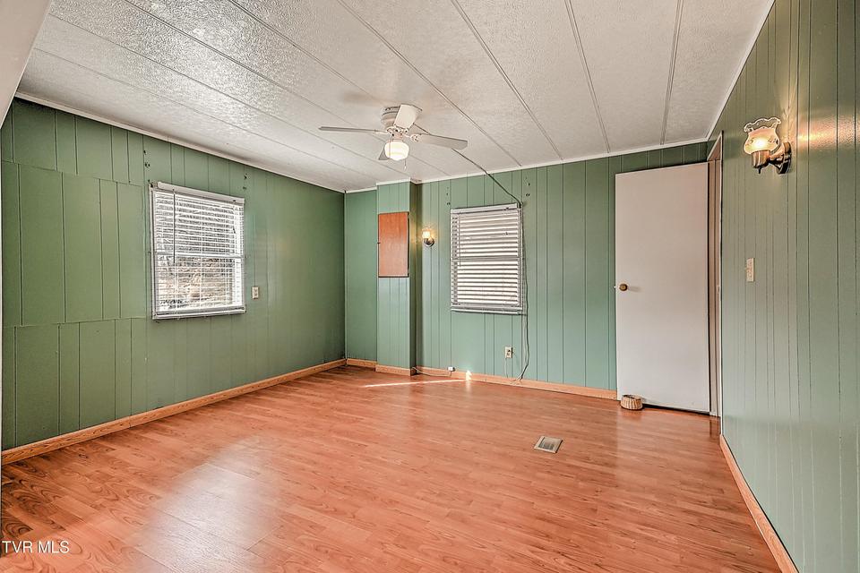 Photo #27: 839 Corn Valley Road