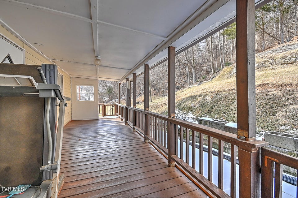 Photo #31: 839 Corn Valley Road