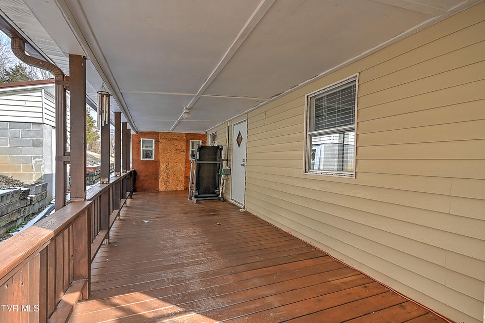 Photo #32: 839 Corn Valley Road