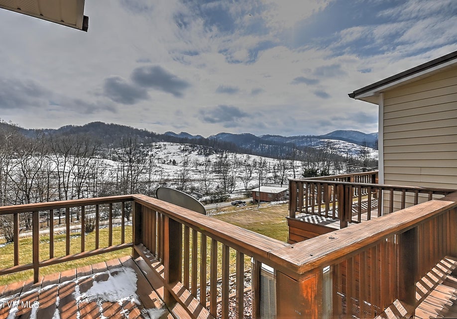 Photo #35: 839 Corn Valley Road