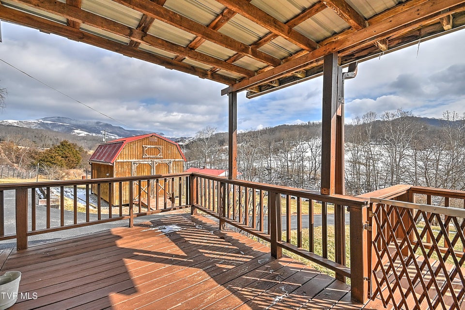 Photo #39: 839 Corn Valley Road