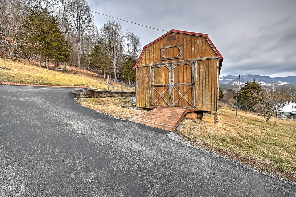 Photo #46: 839 Corn Valley Road