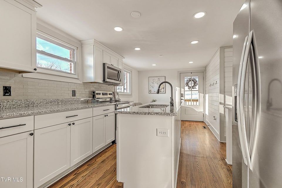 Photo #10: 31401 Old Saltworks Road