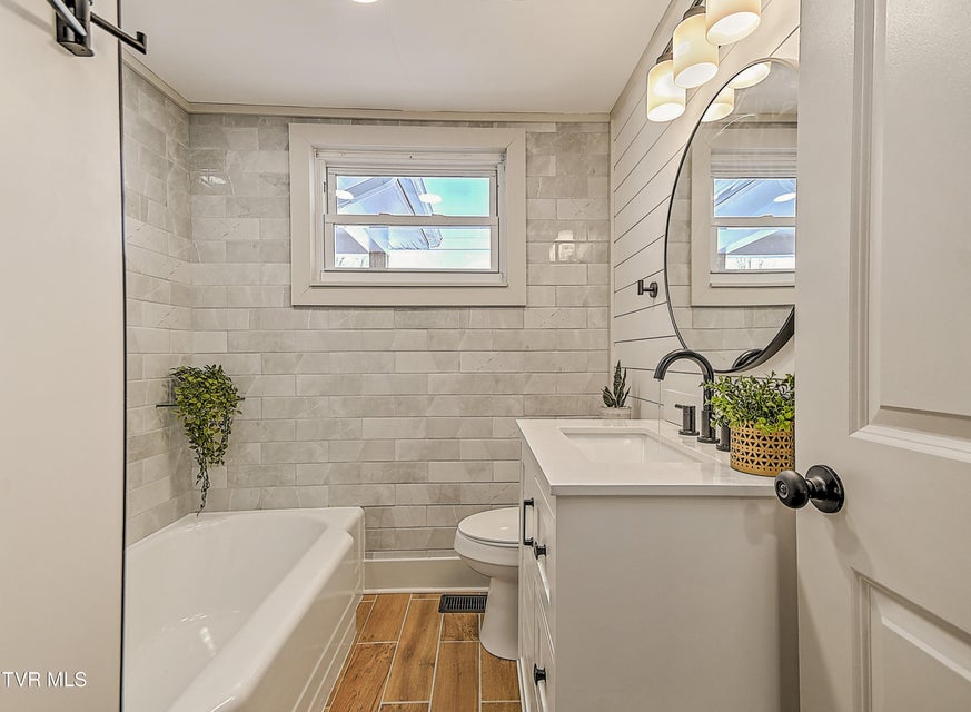 Photo #14: 31401 Old Saltworks Road