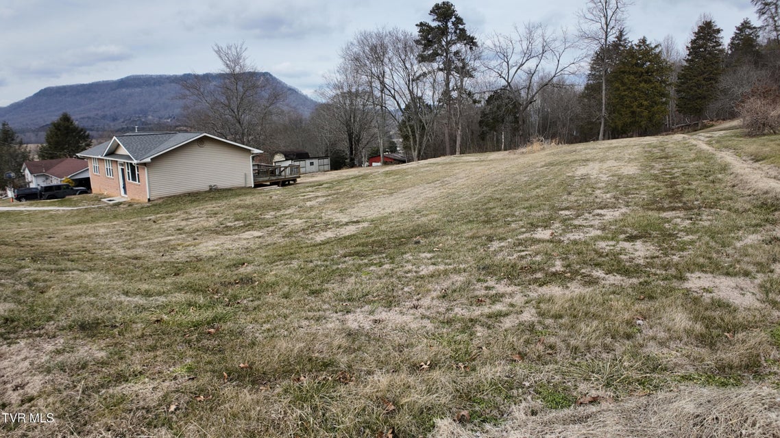 Photo #24: 123 Valley View Drive