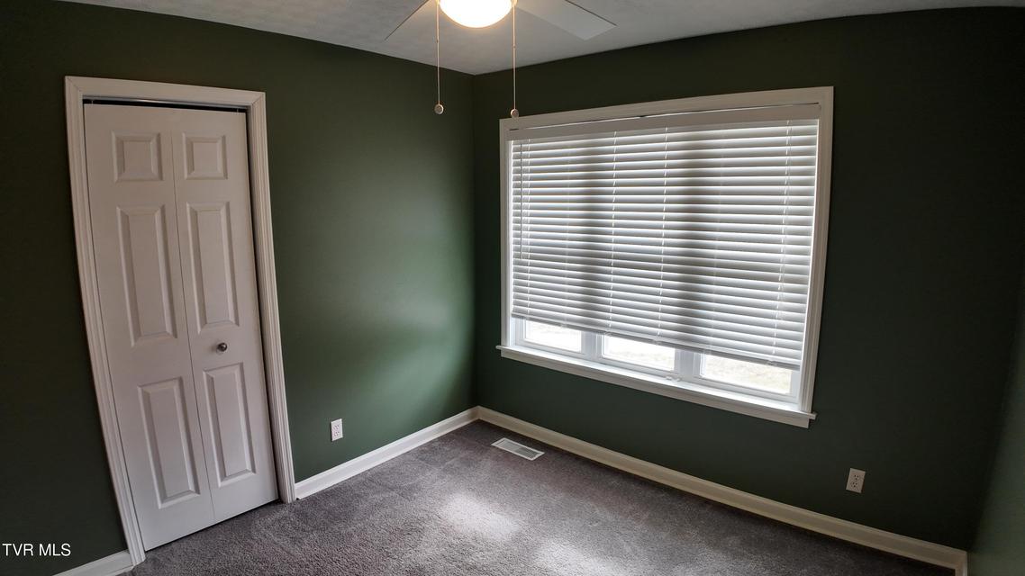 Photo #46: 123 Valley View Drive