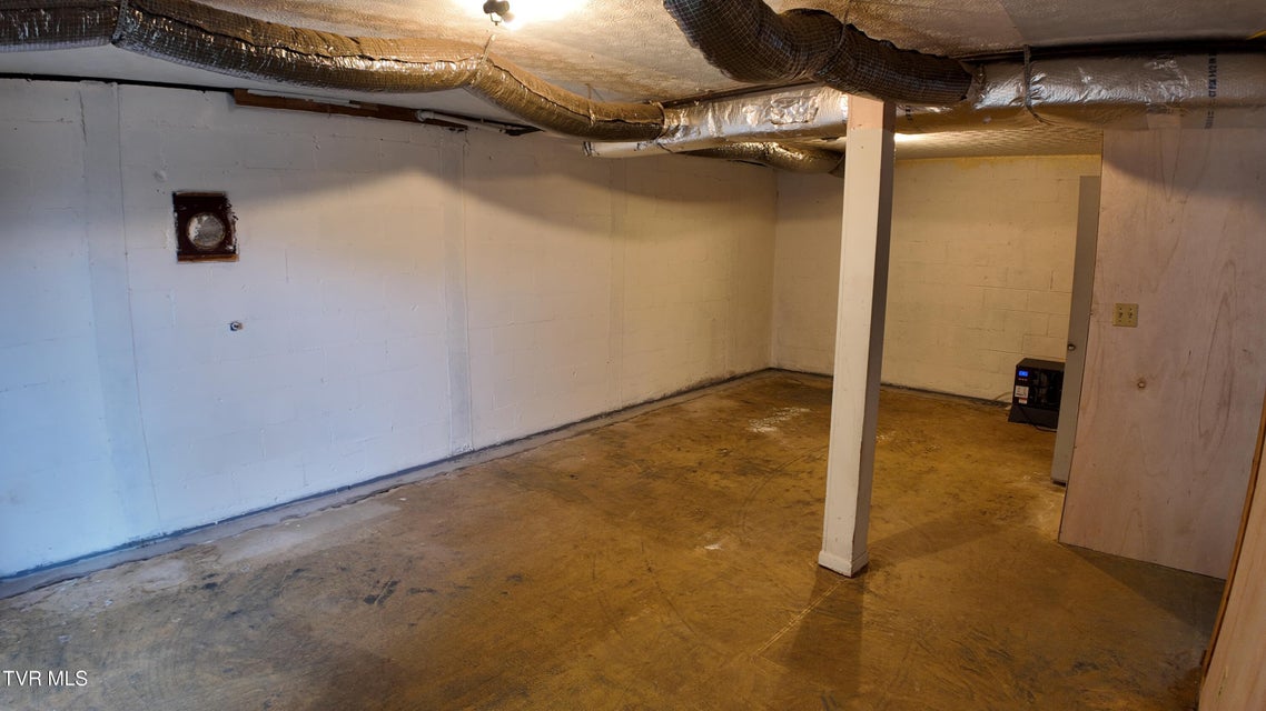 Photo #51: 123 Valley View Drive