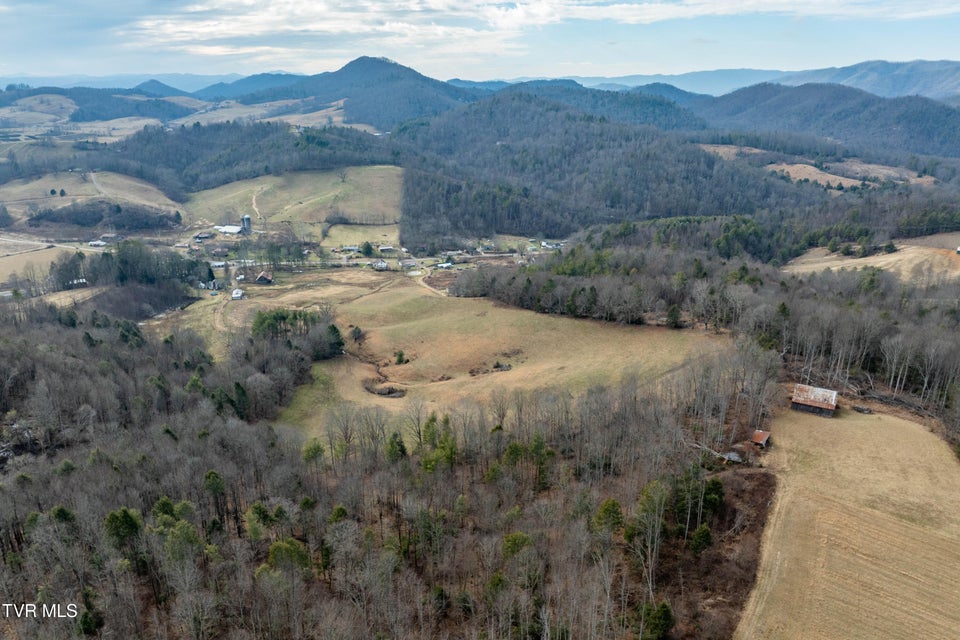 Photo #20: 517 Mill Creek Road