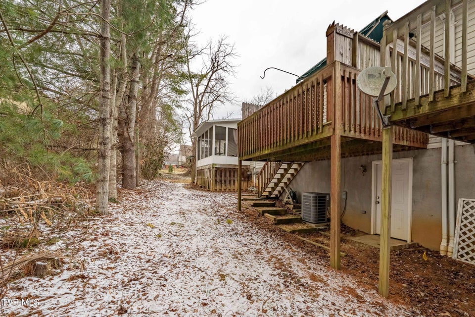 Photo #41: 7 Cherokee Ridge Court