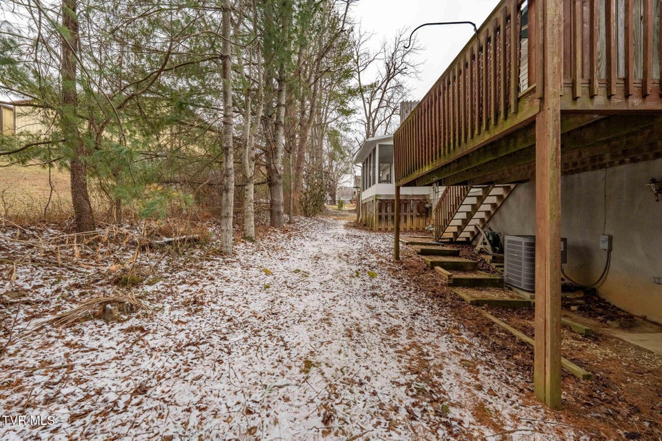 Photo #42: 7 Cherokee Ridge Court