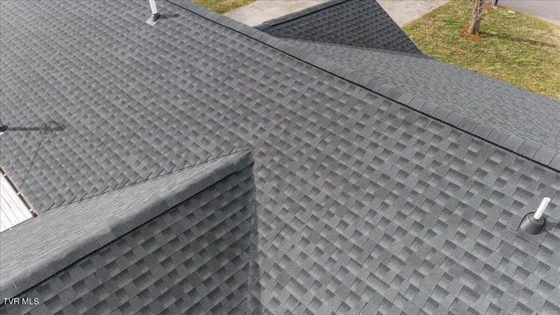 Photo #42: 331 Townview Drive