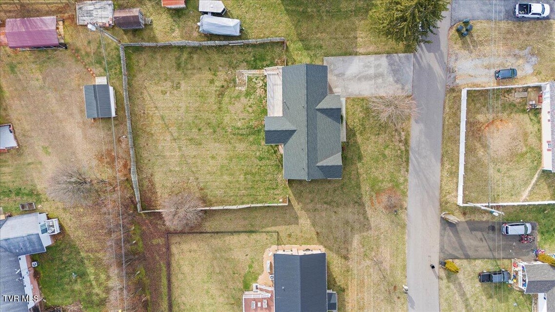 Photo #7: 331 Townview Drive