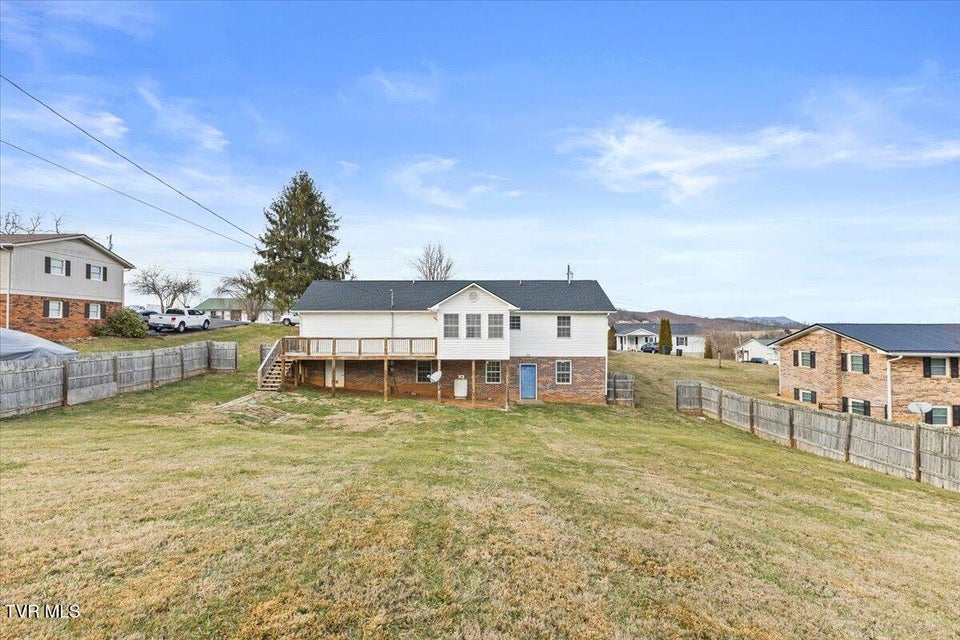 Photo #15: 331 Townview Drive