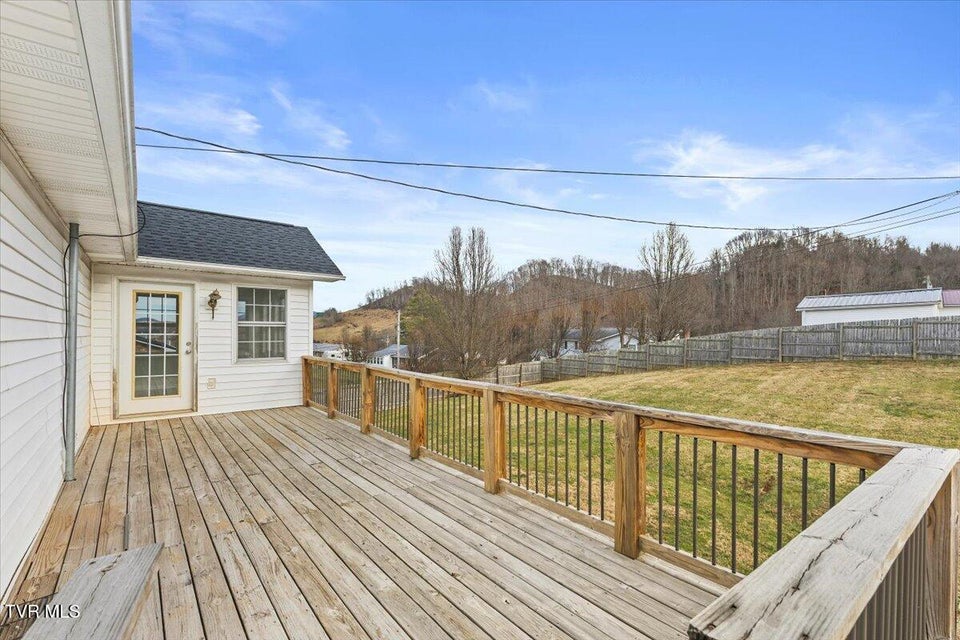 Photo #43: 331 Townview Drive