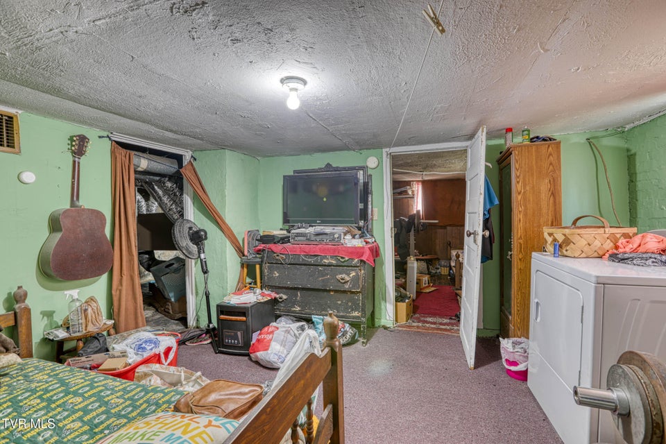 Photo #34: 1605 Lynnwood Drive