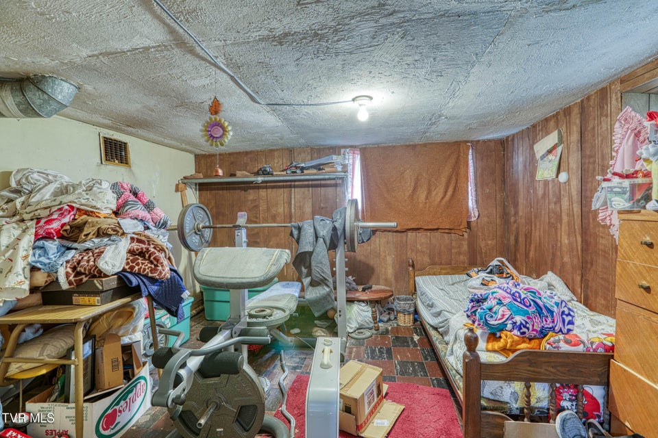 Photo #35: 1605 Lynnwood Drive