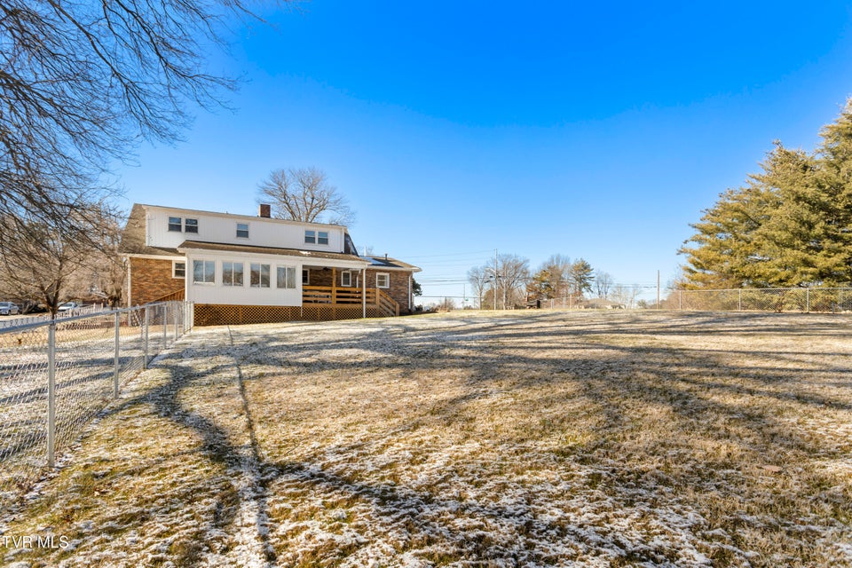 Photo #84: 2112 Knob Creek Road