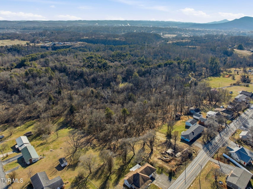 Photo #13: 1515 Bloomingdale Road