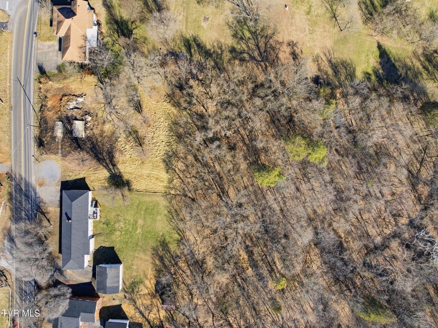 Photo #7: 1515 Bloomingdale Road