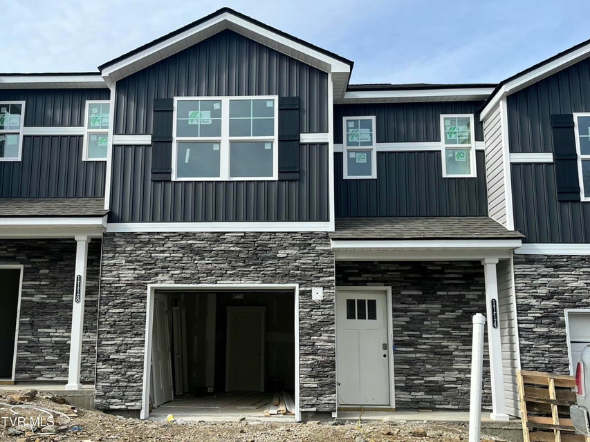 Photo #2: 1114 Wenna Way 