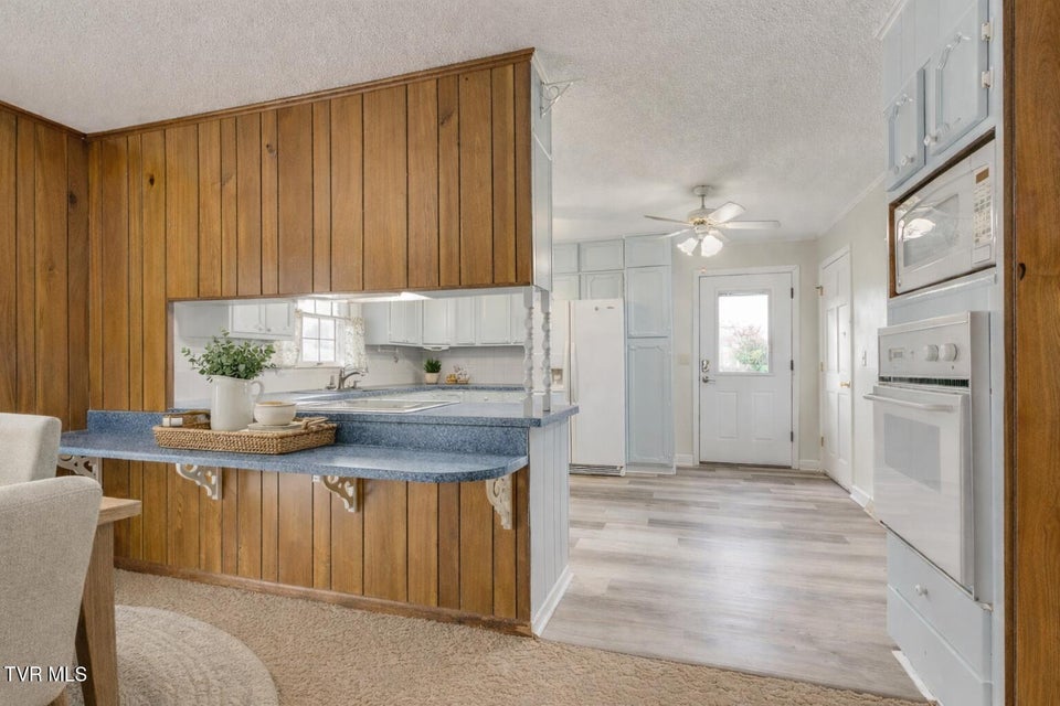 Photo #10: 2517 Sinking Creek Road