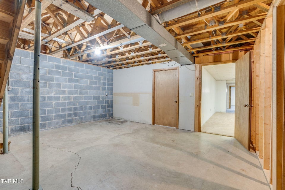 Photo #24: 2517 Sinking Creek Road