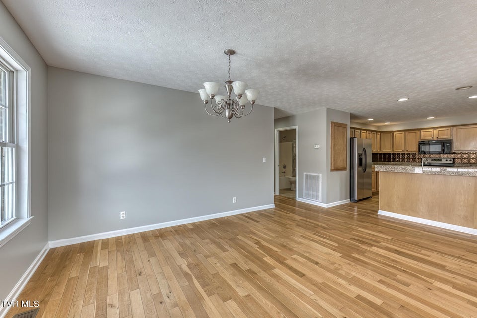 Photo #7: 15096 Denham Drive