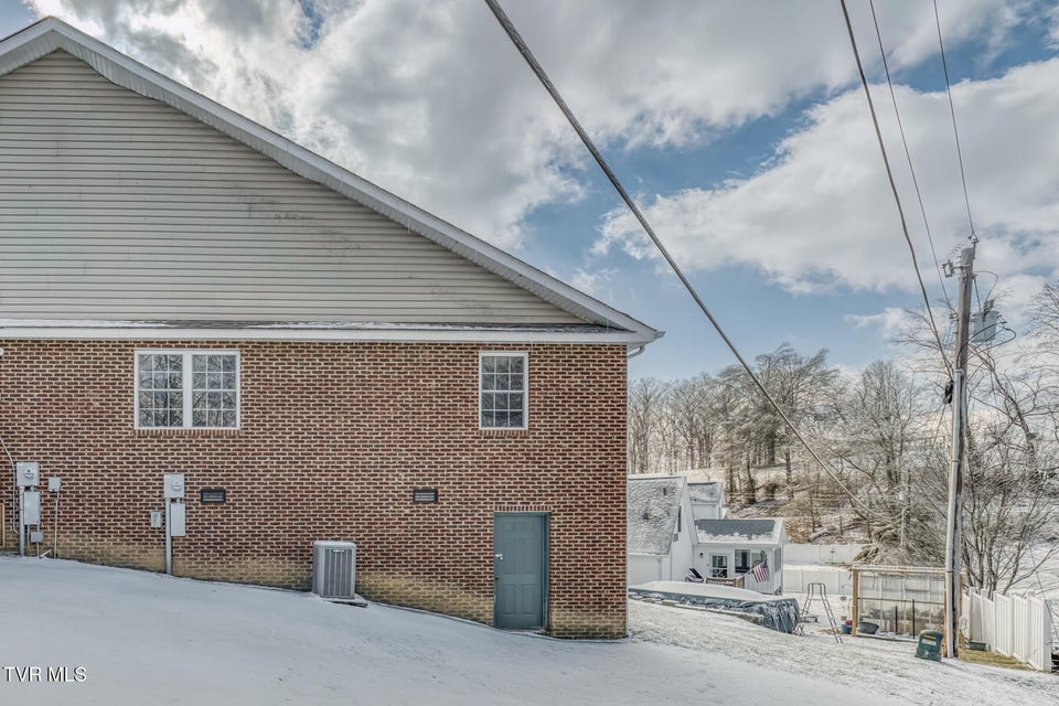Photo #27: 15096 Denham Drive