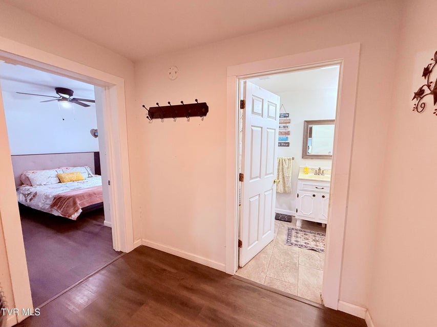 Photo #18: 119 Main Boulevard