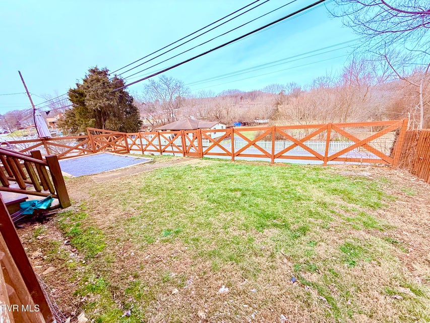 Photo #50: 119 Main Boulevard